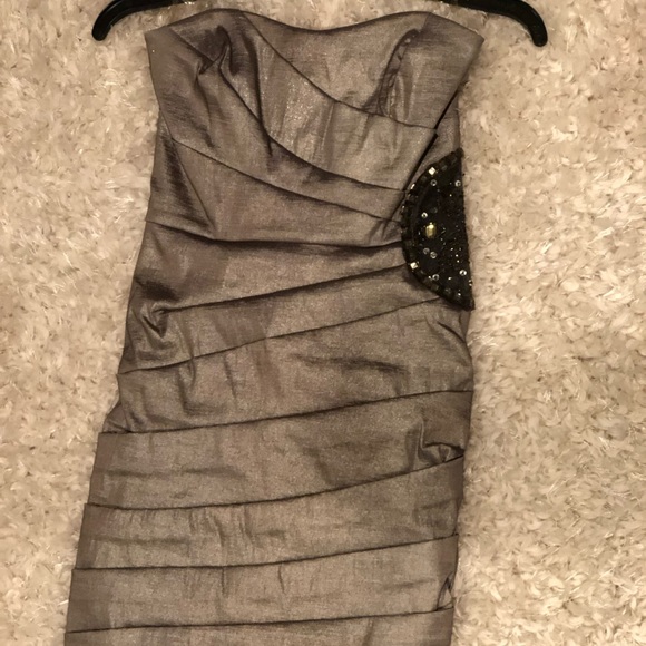 Cocktail dress! - Picture 2 of 8